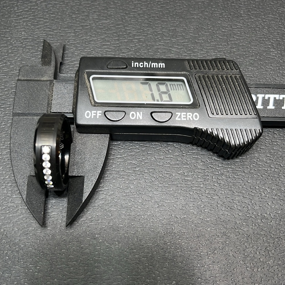 MENS TUNGSTEN MOISSANITE BLACK BAND. NWT SIZE 7-13 AVAILABLE AT REQUEST - Picture 6 of 12